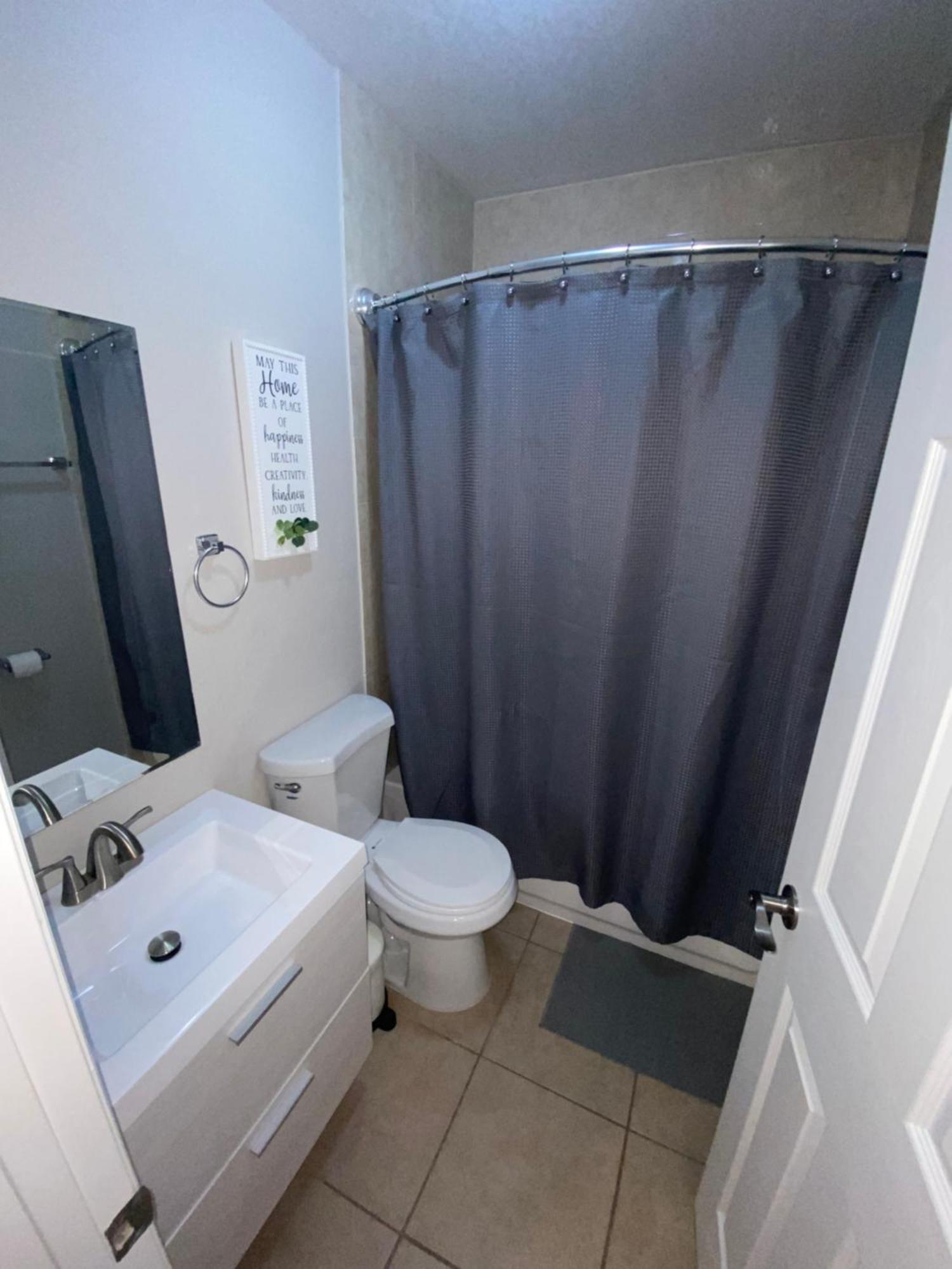 Luxurious Cozy Studio. Tampa Exterior photo